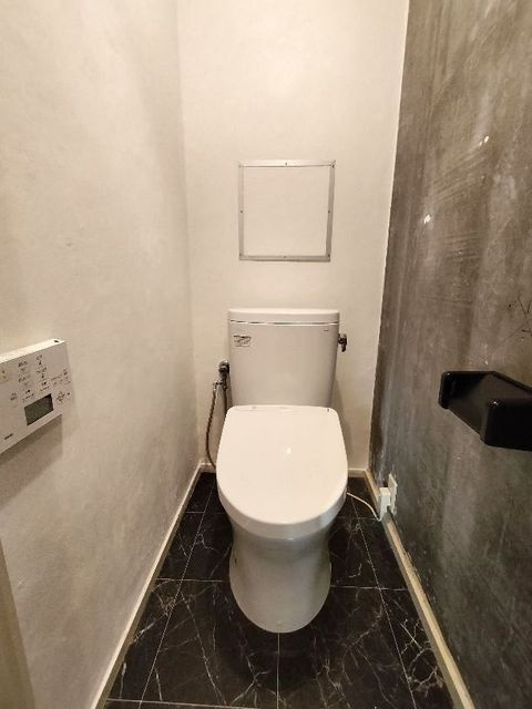 芦屋緑1住宅のトイレ