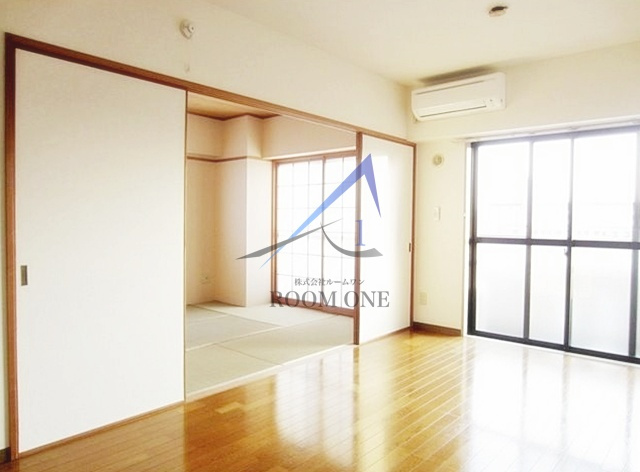 エクレール上池台の居間・リビング|洋室のお部屋です。