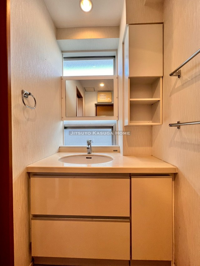 【独立洗面台】