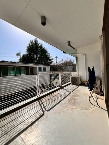 【バルコニー】