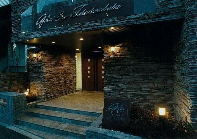 ガラ・シティ高田馬場のエントランス