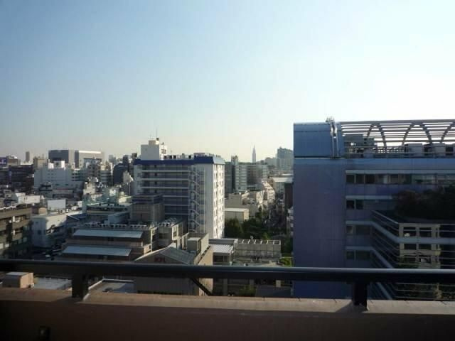 ガラ・シティ高田馬場の展望