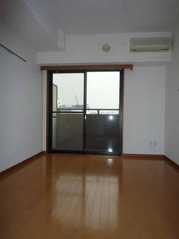 ガラ・シティ高田馬場