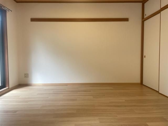 ガーデンパレス関町の居間・リビング