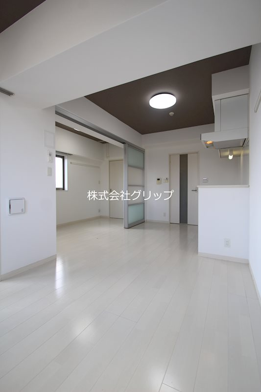 エフ・パークレジデンス東神奈川の洋室