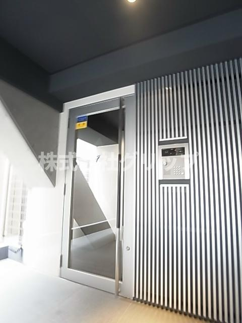 エフ・パークレジデンス東神奈川のエントランス