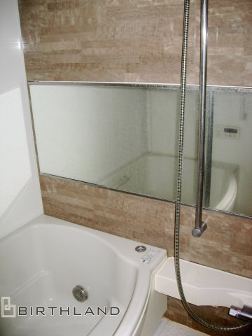 中古マンション　サンデュエル新白河Ⅴ　オーナーチェンジの浴室|入居前当時の写真です。現況とは異なります。
