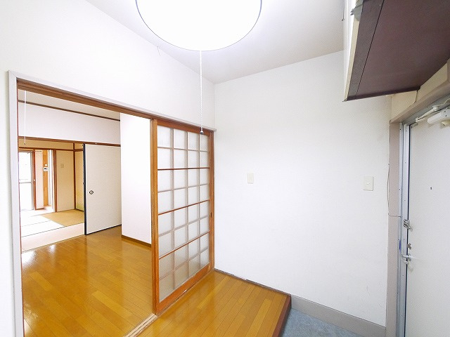 グランコートⅡ番館の居間・リビング|おしゃれな居間です
