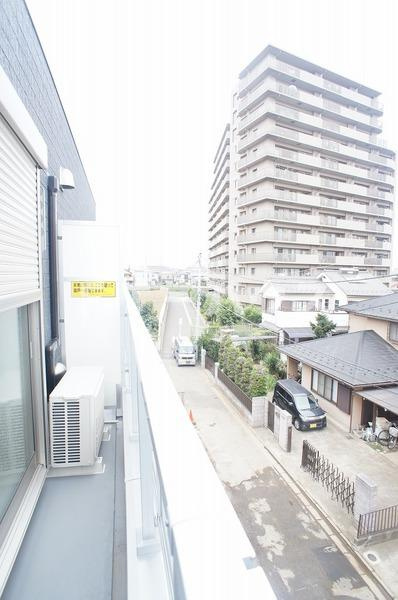 リブリ・前原東の駐車場