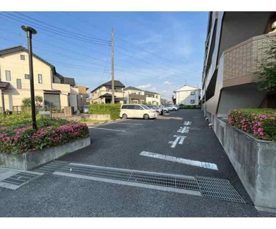 【駐車場】 | キングホームズ１番館