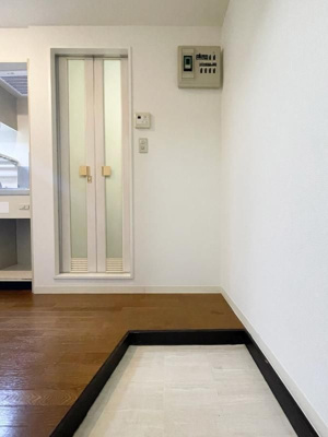 【玄関】 | グランバリュー志村