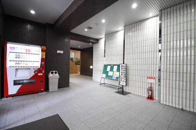 【エントランス】 | カサベラ国際プラザビル