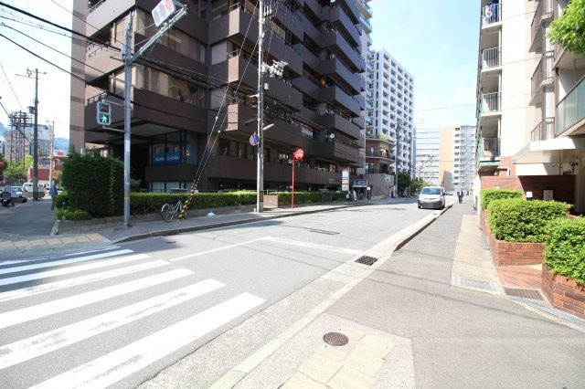 【周辺】 | カサベラ国際プラザビル