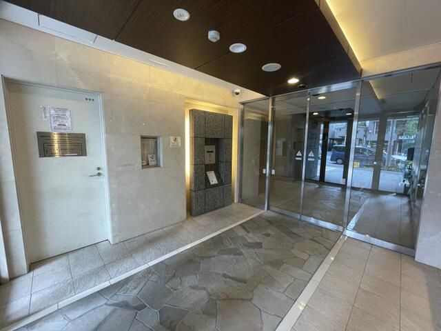 ル・リオン池袋コンフォートのロビー