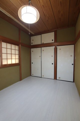 【洋室】 | 小塩町貸家