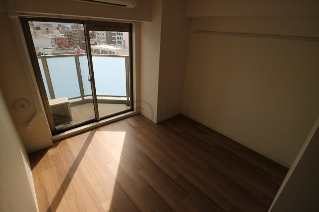 プレサンス神戸元町ミューズの居間・リビング