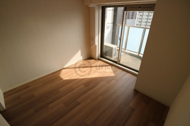 プレサンス神戸元町ミューズの居間・リビング