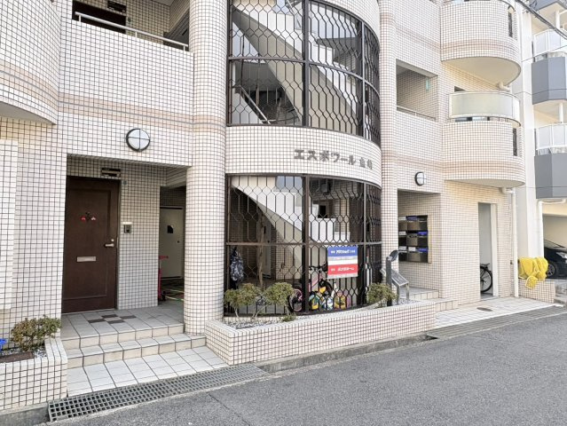 エスポワール魚崎のエントランス