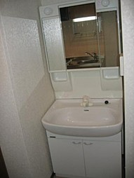 ジェヌイン本山の洗面所