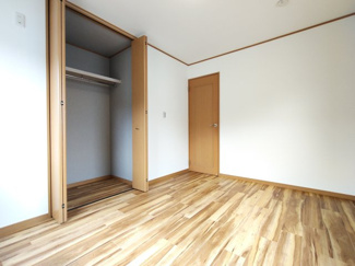 【洋室】 | 千葉市稲毛区作草部町　中古戸建