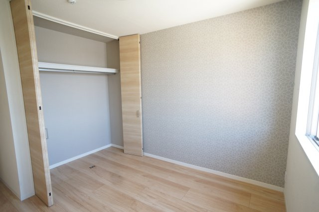 シャーメゾン坊城駅前の洋室