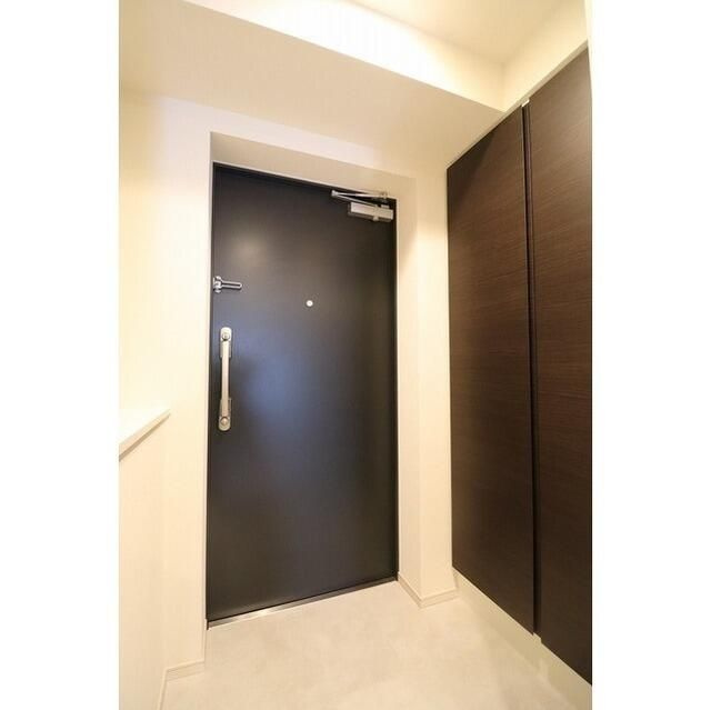 ＮＳセントラルハイムⅡの玄関