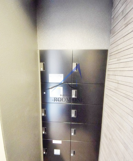 Ｉｍｐｅｒｉａｌ　Ｋ’ｓ　Ｖｉｌｌａのその他共用部分|宅配ボックスです。