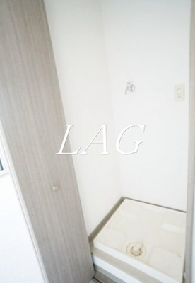 【設備】 | マイキャッスル渋谷ＪＰ | 室内洗濯機置き場です。