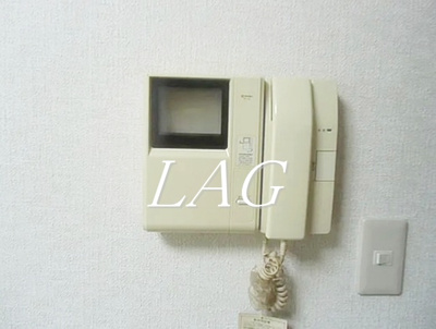 【セキュリティ】 | ルラシオン三宿 | モニター付インターホンです。