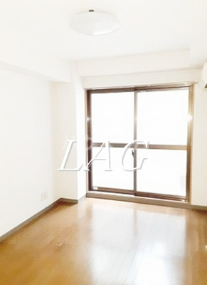 【居間・リビング】 | ルラシオン三宿 | 洋室のお部屋です。