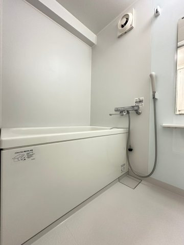 長野コーポB棟の浴室