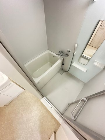 長野コーポB棟の浴室