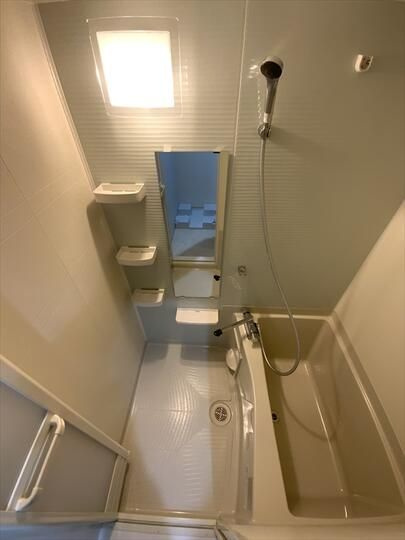 ＡＺＥＳＴ志村三丁目Ⅲの浴室