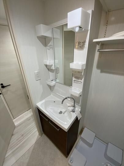 ＡＺＥＳＴ志村三丁目Ⅲの洗面所