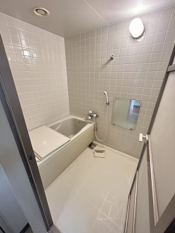 【エントランス】 | カステーオ目黒原町