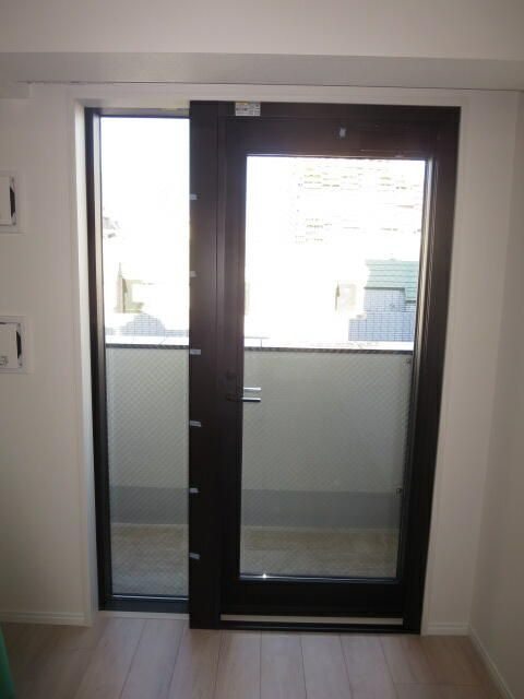 ＳＨＩＮ－ＨＡＴＯＹＡのバルコニー