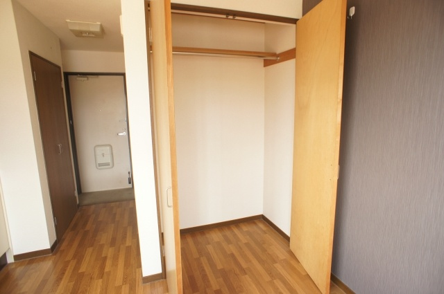 ラフォーレナミキの収納