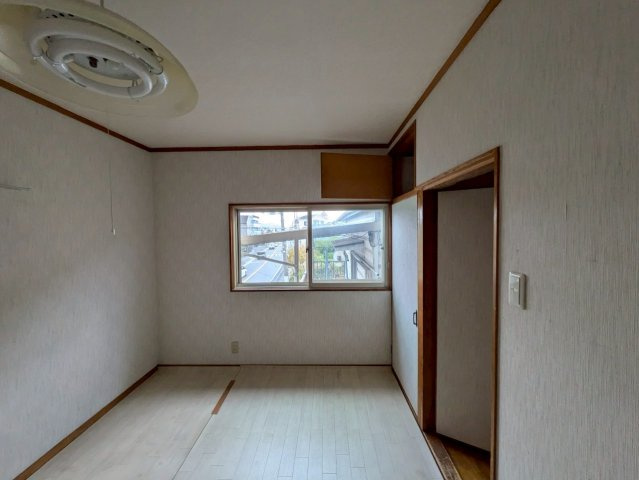 交野市郡津5丁目戸建ての和室