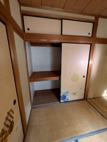 交野市郡津5丁目戸建ての和室