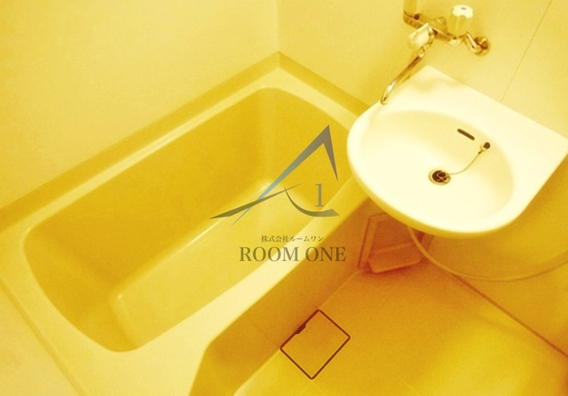 メゾンドールの浴室|お風呂です。