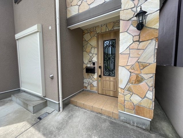 Ｔ’s　ＰＲＯＶＡＮＣＥのエントランス