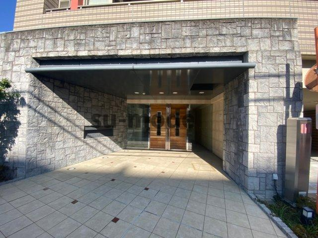 茨木シティハウスステーションコートのエントランス