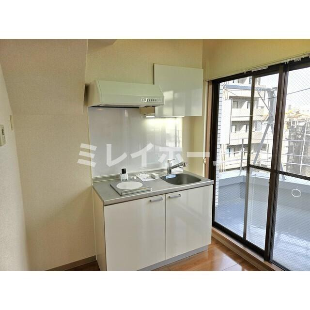 西蒲田六丁目ビルのキッチン