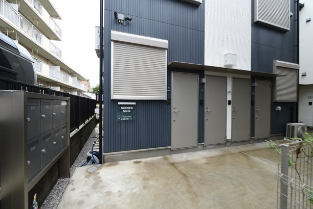 ヴィエント井草のエントランス