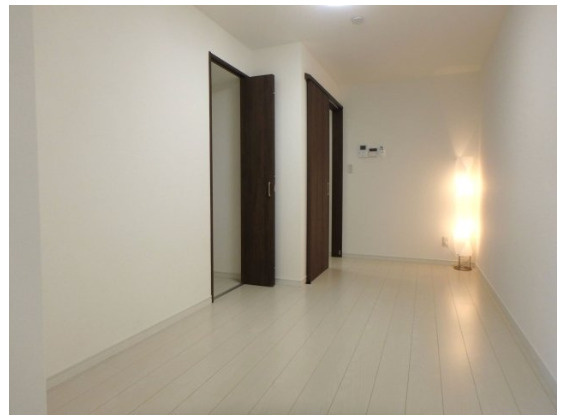 ヴィエント井草の居間・リビング