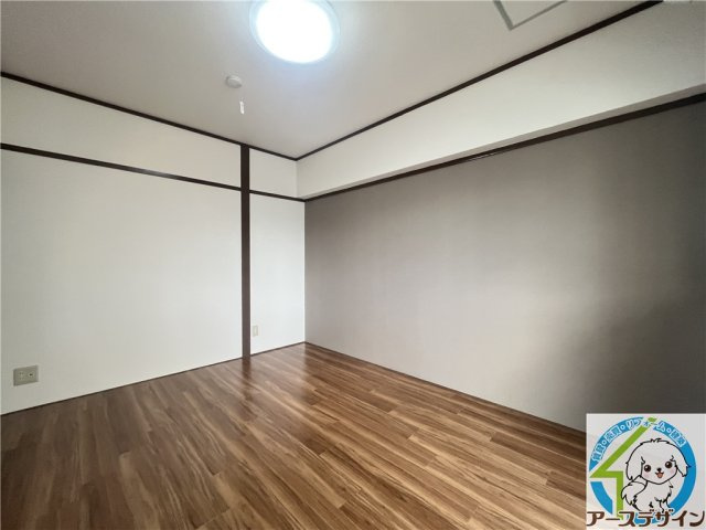 三陽南マンションの寝室