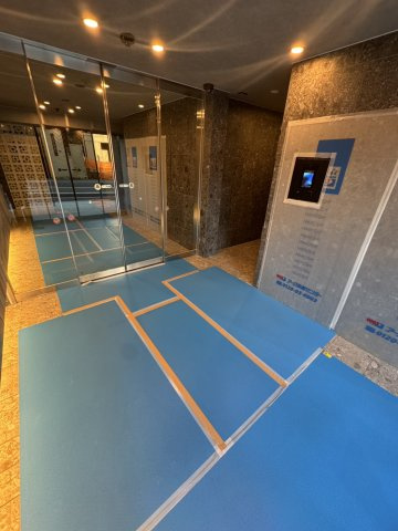 プライムブリス板橋本町のエントランス