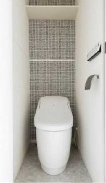 ロンジェスマン三宿　ネット0　敷金礼金0　築浅のトイレ