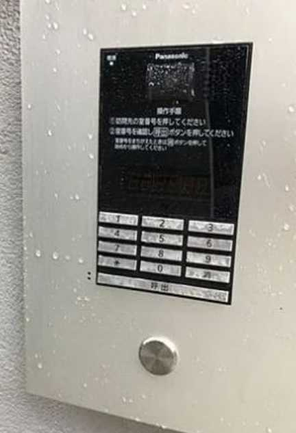 ロンジェスマン三宿　ネット0　敷金礼金0　築浅のセキュリティ