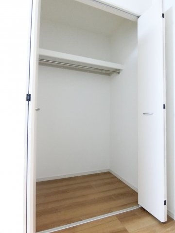 リブリ・サナップJR茨木の収納